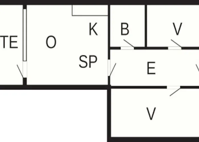 6 Person In Apartment