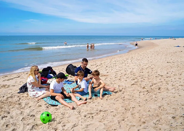 Apartment 6 Person In *